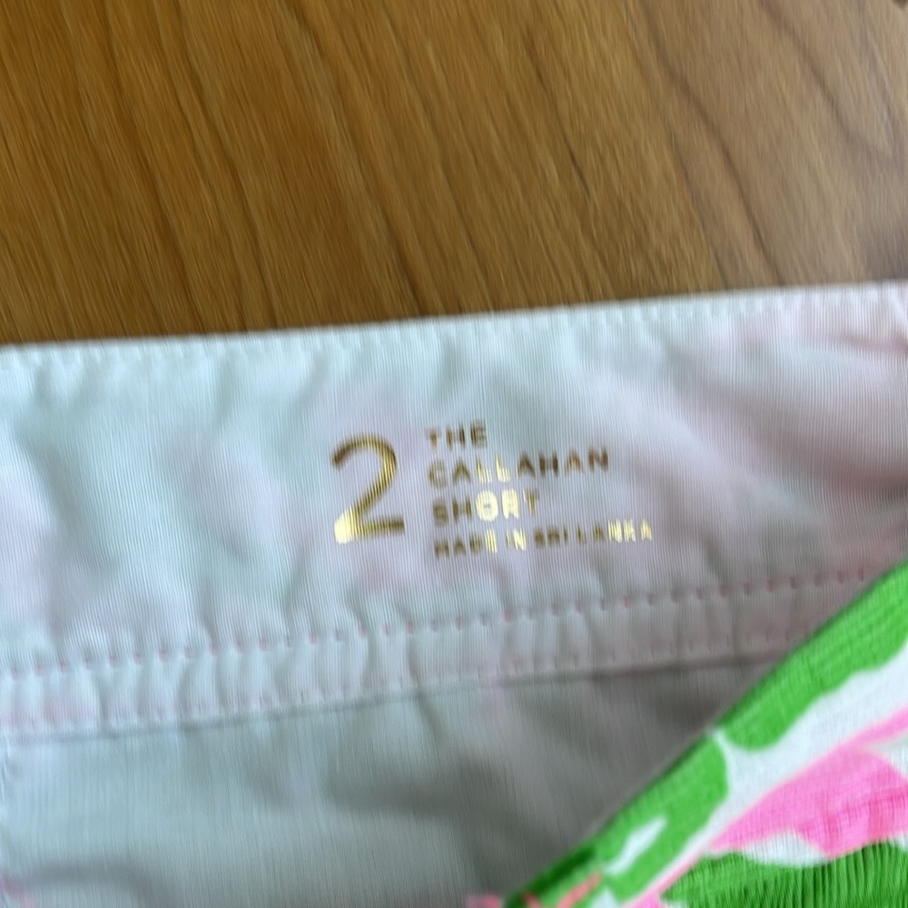 Lilly Pulitzer the Callahan short size 2 - Picture 4 of 6
